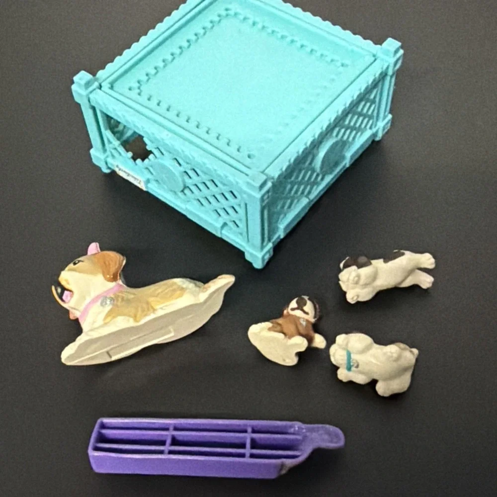 READ 1993 Littlest Pet Shop Beethoven's 2nd Nuzzletime Nursery Kenner Vintage